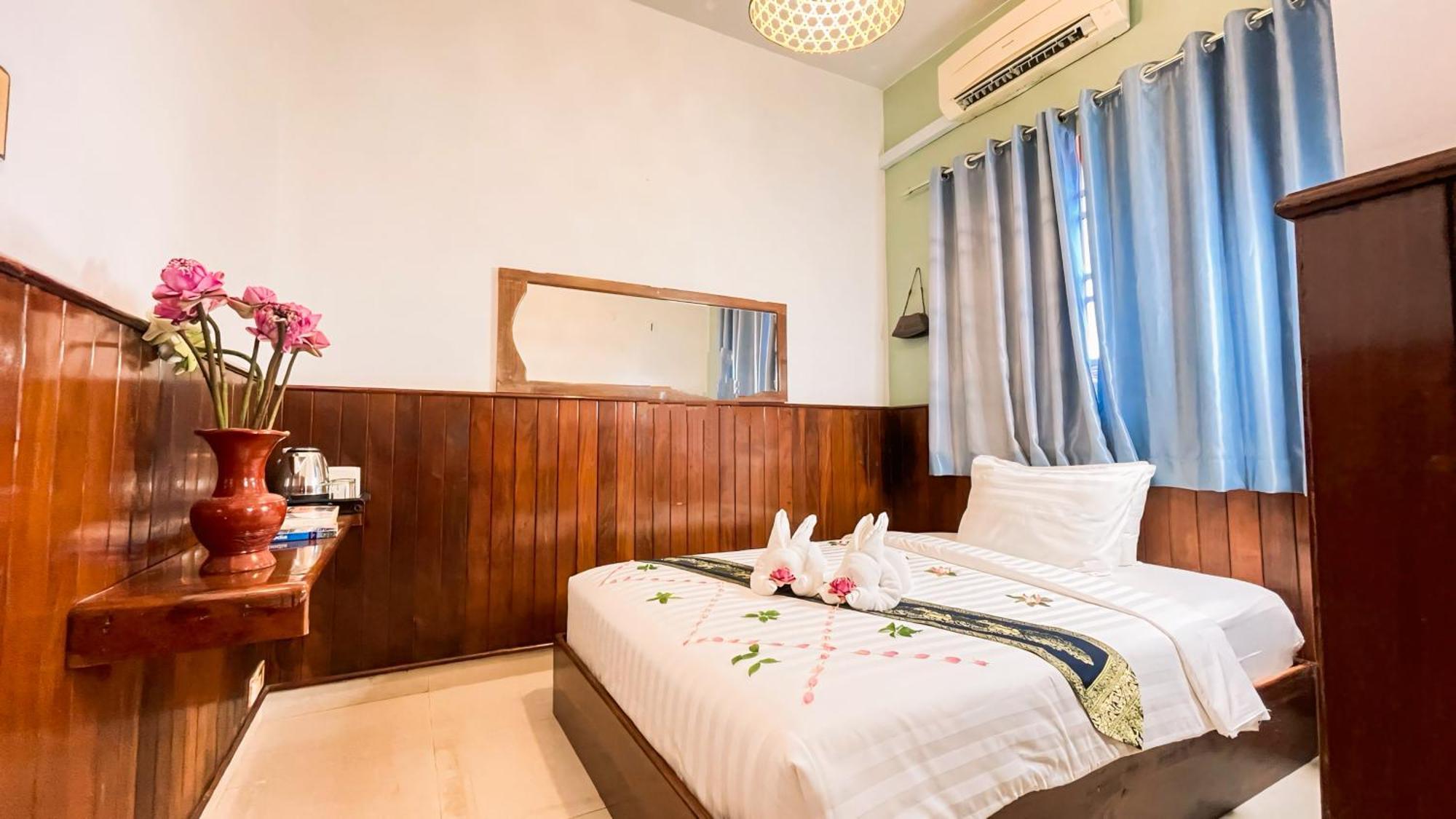 The Center Point Hotel Siem Reap Exterior foto